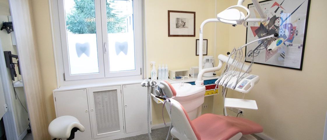 chirurgia dentale brescia